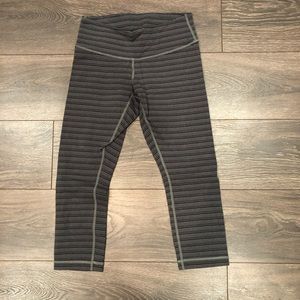 Lululemon crop